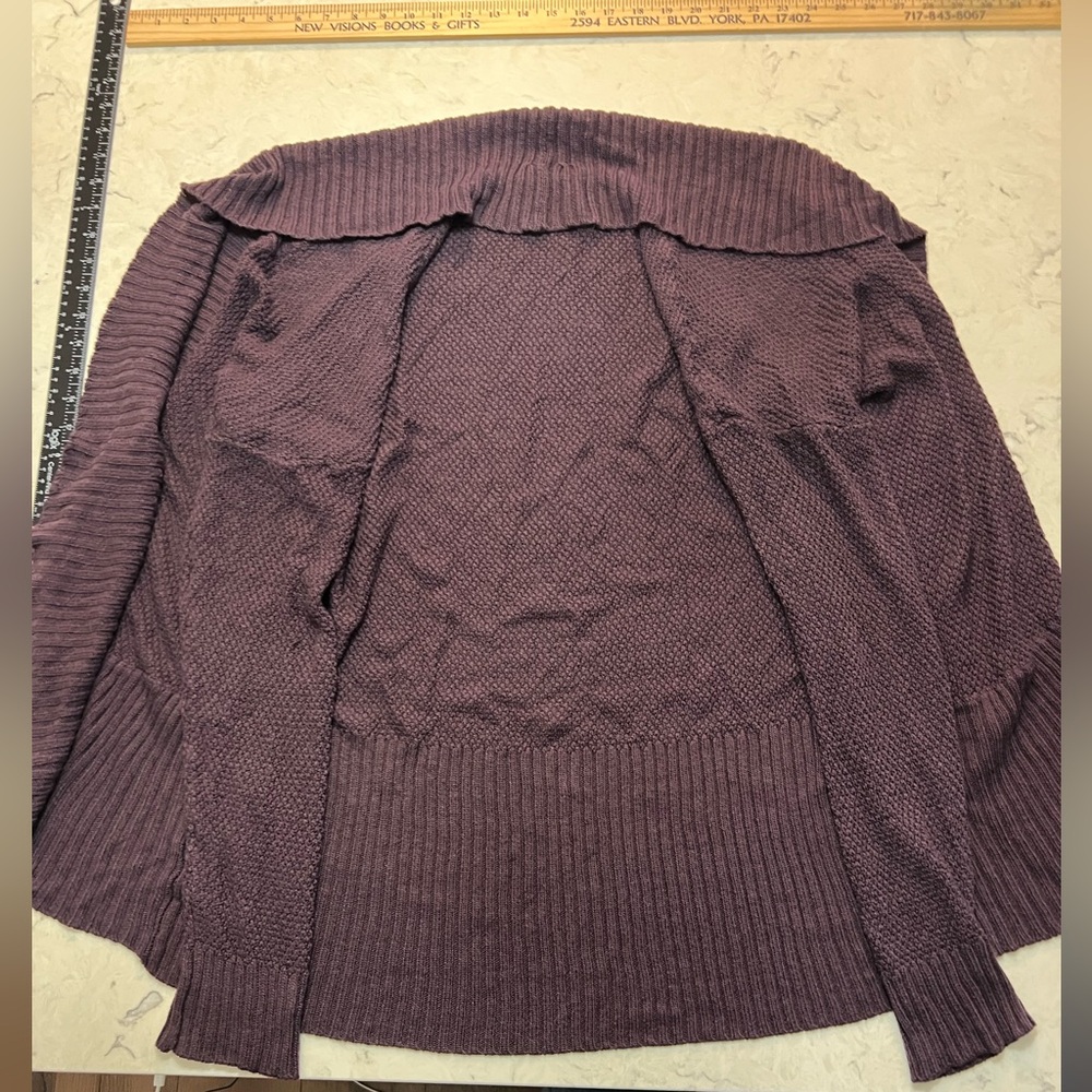 Pink Clover Plum Knit Cardigan - Picture 3 of 7